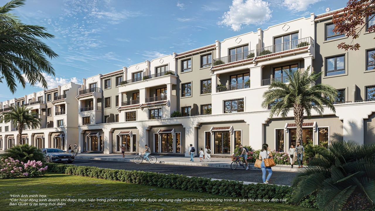 Shophuse tại Vinhomes Wonder City có mặt tiền rộng, sân vườn sau nhà khoảng 20-30m2.